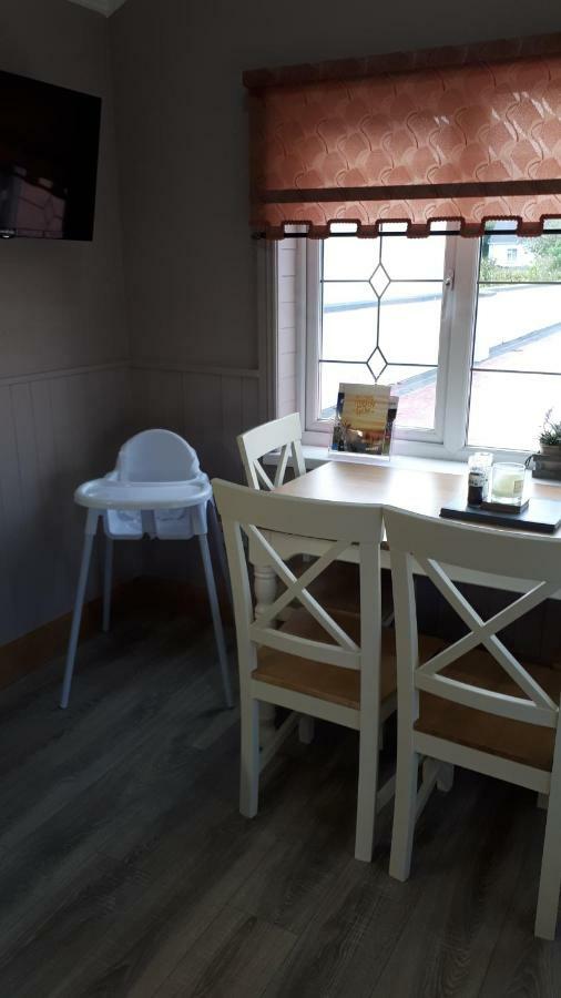 شقة Suzies Self Catering Belmont Belmont  المظهر الخارجي الصورة